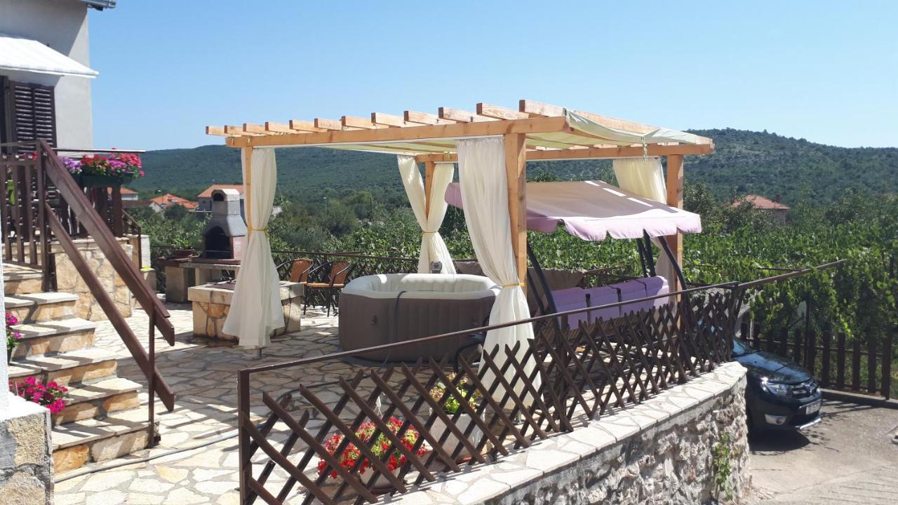 Luminaria Solis Vacation Home Rogoznica  Exteriér fotografie