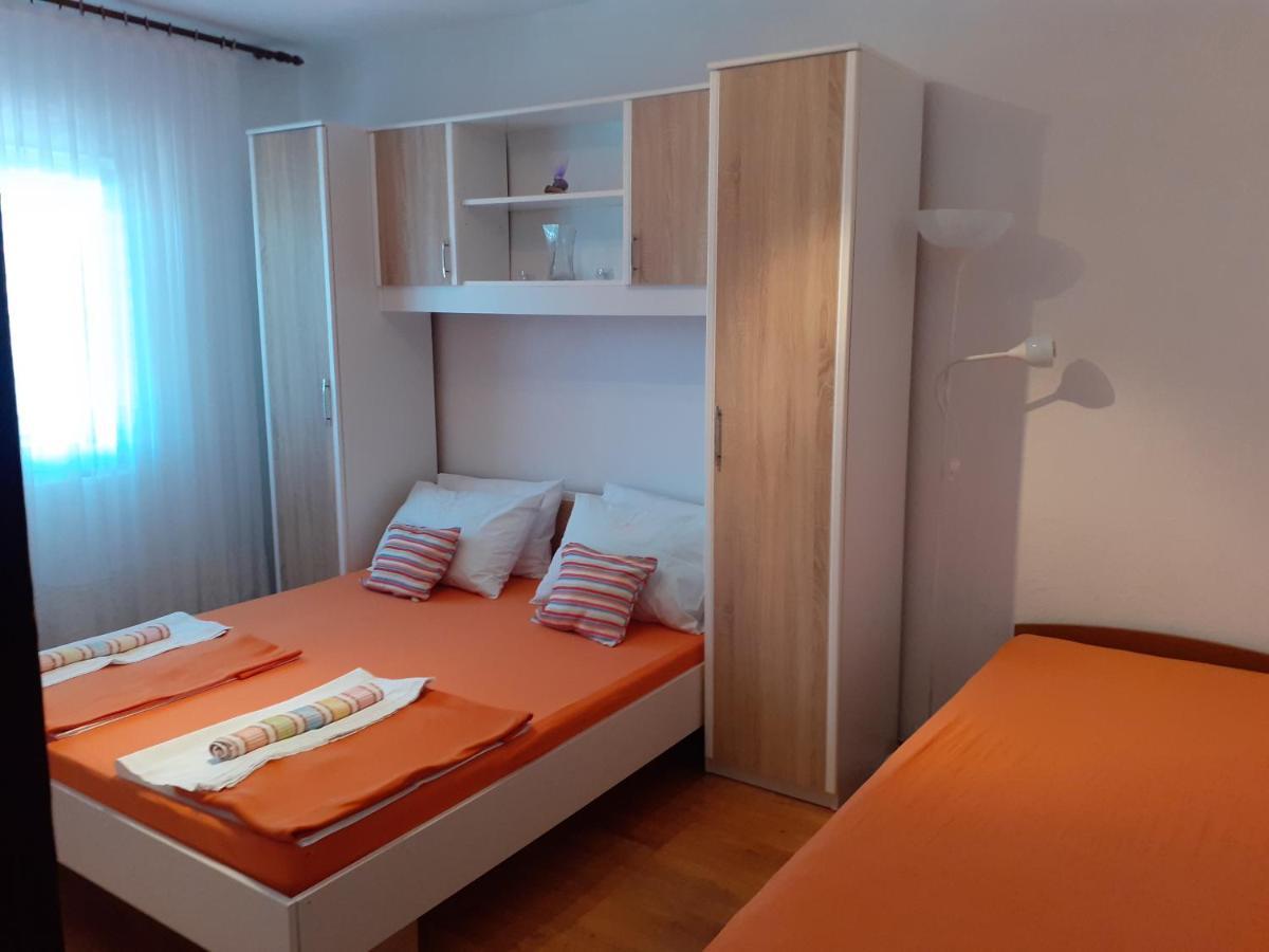 Luminaria Solis Vacation Home Rogoznica  Exteriér fotografie
