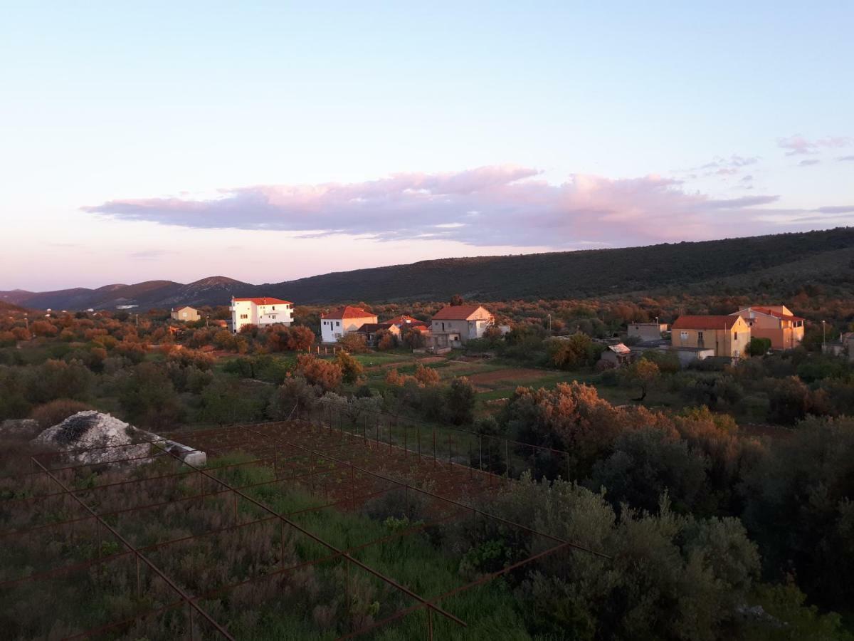 Luminaria Solis Vacation Home Rogoznica  Exteriér fotografie
